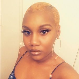 Meet your Posher, Brittany